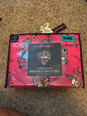 Ed Hardy King Sheet Set - 6 Pieces